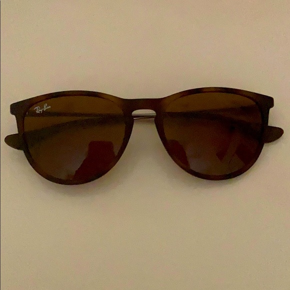 RayBan sunglasses - Picture 2 of 2